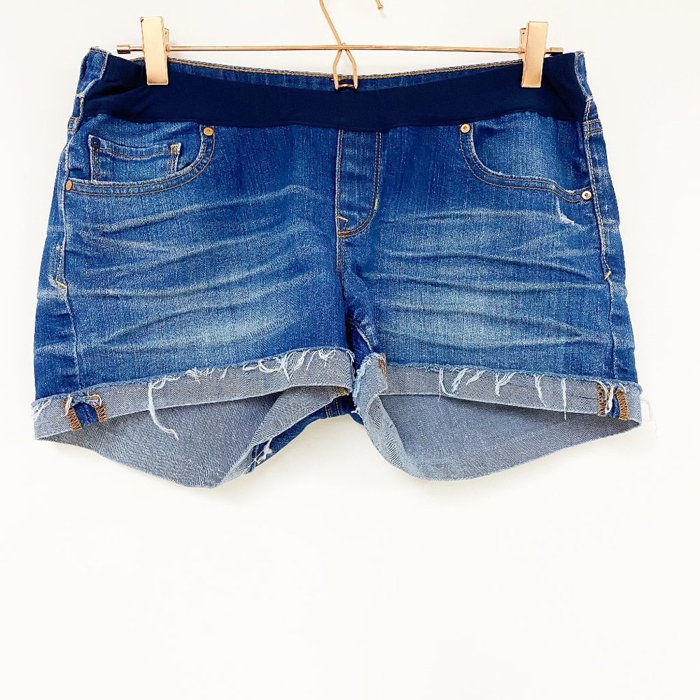 Gap Maternity Medium Wash Stretch Jean Short 6